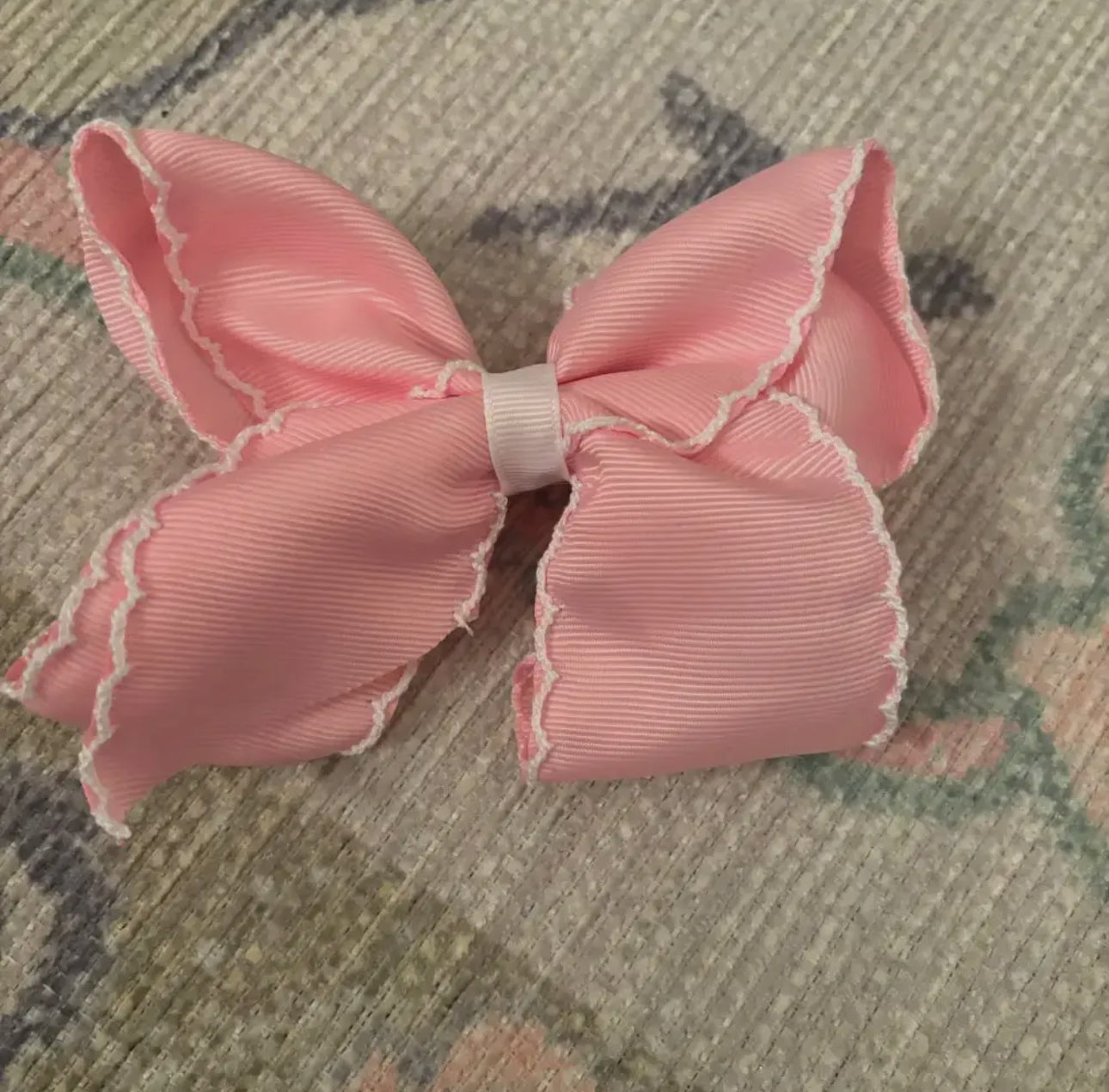 Classic Grosgrain Moonstitch Hair Bow - Medium