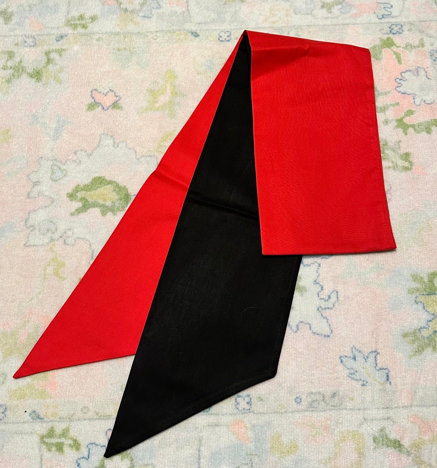 Patterned Wreath Sash