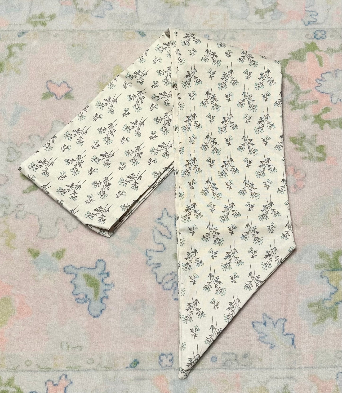 Patterned Wreath Sash